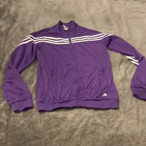 Adidas preloved‎